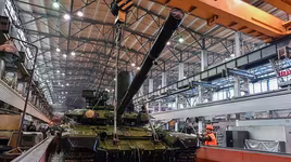 [ẢNH] Nga thông báo bắt đầu bàn giao xe tăng T-90 cho Việt Nam