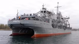 [ẢNH] Trung Quốc ngạc nhiên khi chiến hạm 103 tuổi của Nga vẫn chạy tốt