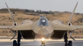 [ẢNH] Thất vọng với tiêm kích FGFA, Ấn Độ quyết định mua luôn Su-57?