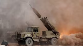 [ẢNH] Quân đội Syria đánh phá ác liệt Bắc Lattakia bằng rocket tự chế Golan