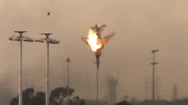 [ẢNH] Chiến sự Lybia đột ngột căng thẳng khi Pantsir-S1 UAE bắn hạ MiG-23 của GNA