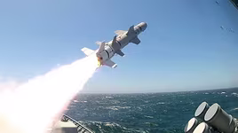 [ẢNH] Sự thực việc tàu chở dầu Iran bị trúng tên lửa chống hạm của Saudi Arabia