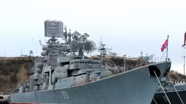 [ẢNH] Tuần dương hạm chống ngầm lớn nhất của Nga chính thức "nhận sổ hưu"