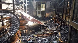 Cháy lớn khiến hàng loạt kho nghiên cứu dâu tằm bị lửa thiêu rụi