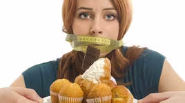 [ẢNH] Đề phòng đột tử từ những thói quen tưởng như vô hại hàng ngày