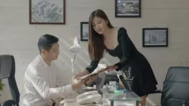 [ẢNH] Màn "lột xác" ngoạn mục của Lương Thanh trong phim "Hoa hồng trên ngực trái"