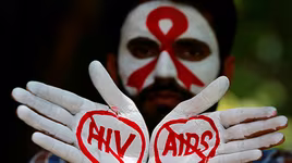 "Đập tan" 15 quan niệm sai lầm về HIV