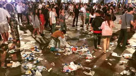 [ẢNH] "Điệp khúc phố rác" lại xuất hiện sau lễ hội chào đón năm mới