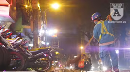 [Clip] Cuộc đời nhiều nước mắt của nữ công nhân môi trường tử vong ở đường Láng