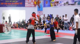 [Clip] Hai võ sinh 13 tuổi đánh đối kháng, phần thắng nghiêng về Kick Boxing hay Thiếu Lâm?