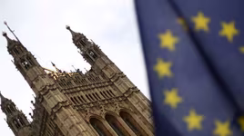 Chính phủ Anh đề nghị Nữ hoàng đình chỉ Quốc hội