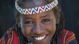 [ẢNH] Những kiểu làm đẹp "hành xác" khó tin trên thế giới