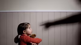 [ẢNH] Những vụ người thân bạo hành trẻ nhỏ gây bức xúc xã hội gần đây