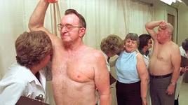 [ẢNH] Top những công việc kỳ lạ nhưng kiếm "bộn tiền" trên thế giới