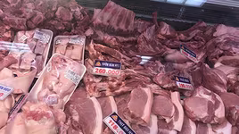 [ẢNH] Giữa "cơn bão giá" thịt lợn: Mua gì để ăn thay thế mà vẫn đủ chất?