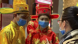 [ẢNH] Virus corona ảnh hưởng thế nào đến ngày vía Thần tài?