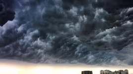 Audio 21-9-2015: Cảnh báo mưa giông, gió giật mạnh ở Hà Nội, và vụ tạt axit vì "tình tay ba"