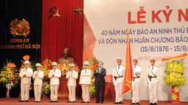 Kỷ niệm 40 năm ngày Báo ANTĐ xuất bản số đầu và đón nhận Huân chương Bảo vệ Tổ quốc Hạng Nhì