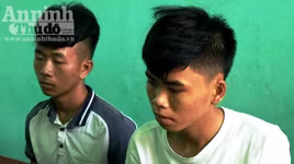 Hai thanh niên rủ nhau giật túi xách để có tiền tiêu xài