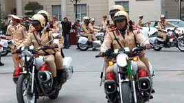 Kiên quyết xử lý vi phạm trên tuyến quốc lộ 1A