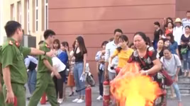 Trên 2.500 giáo viên được tập huấn cứu hộ, cứu nạn, chữa cháy