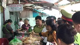 Tăng cường kiểm tra vệ sinh an toàn thực phẩm dịp Tết