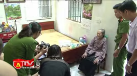 Mẹ Việt Nam anh hùng được làm thủ tục căn cước công dân tại nhà