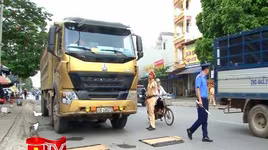 Xử lý xe quá tải trên các tuyến quốc lộ vào nội đô