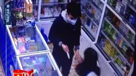 Bắt giữ đối tượng cầm dao vào hiệu thuốc cướp tiền