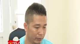 Cầm dao kề cổ nhân viên cửa hàng viễn thông để cướp 100 triệu đồng