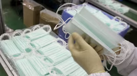 Mỹ "nẫng tay trên" lô hàng khẩu trang Pháp đặt mua từ Trung Quốc?