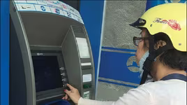 Ngân hàng Nhà nước yêu cầu giảm hạn mức rút tiền ATM vào ban đêm để tránh rủi ro