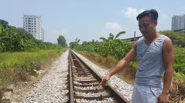Nhân chứng kể phút cô gái thuê chặt chân tay quằn quại bên đường sắt