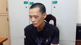 Bắt trộm xe máy ngồi rình ở sân bóng ký túc xá Mễ Trì