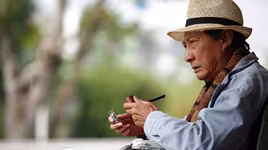 Nghệ sỹ Lê Bình rơi vào hôn mê sâu, tình trạng nguy kịch