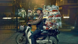 "Những chiếc xe ở Hà Nội" tranh giải thưởng nhiếp ảnh quốc tế 2020