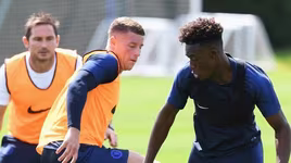 [ẢNH] Chelsea phơi phới lạc quan khi "thần đồng" sinh năm 2000 trở lại sân tập