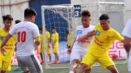 THPT Hoài Đức B: Từ mặt sân đất đến người "đốn hạ" đương kim á quân