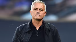 HLV Mourinho phát biểu "cực gắt" khi Man City thoát án phạt