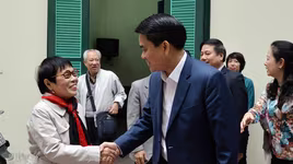 Văn nghệ sĩ trí thức Thủ đô ấn tượng với sự năng động và quyết liệt của Chủ tịch UBND TP Hà Nội Nguyễn Đức Chung