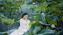 Ca sĩ Hoa Trần "cover" bài "hit" của Hoài Lâm theo phong cách cổ trang