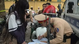 Hàng trăm trường hợp học sinh không đội MBH đã bị xử phạt