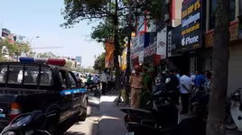 Hà Nội: Đang đi giữa đường, cụ bà 70 tuổi đột tử nghi do nắng nóng