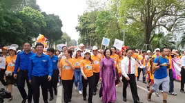 Bộ trưởng Bộ Y tế: 9 việc cần làm mỗi ngày để thay đổi cuộc sống