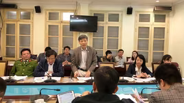 Hà Nội: Tạm giữ 25 tấn đùi gà hun khói, gần 40 tấn bánh kẹo và thực phẩm vi phạm