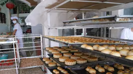 133 cơ sở sản xuất, kinh doanh bánh Trung thu vi phạm an toàn thực phẩm