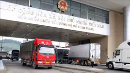 Thông quan thêm một số container hàng xuất nhập khẩu với Trung Quốc