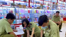 Phát hiện cơ sở livestream, quảng cáo bán hàng hiệu nghi rởm đi toàn thế giới