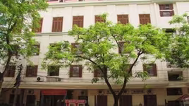 Di dời bệnh viện, trường học, trụ sở: Cần quy định bắt buộc bàn giao lại quỹ đất cho Hà Nội