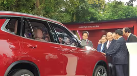 Công bố giá xe Vinfast làm người tiêu dùng giật mình đầy hào hứng